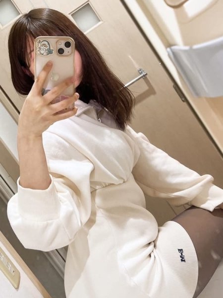 彩凪（あやな）-E