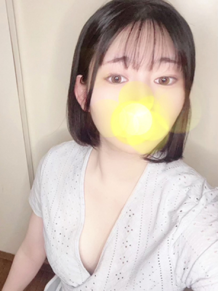 井上　さき