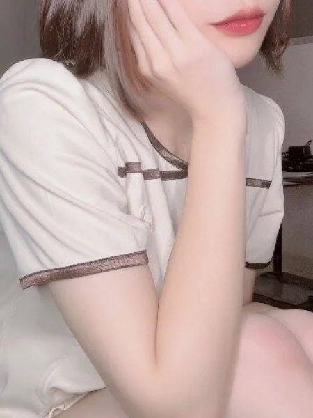 あきな